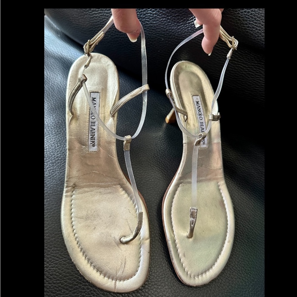 MANOLO BLAHNIK METALLIC GOLD LEATHER CLEAR PVC STRAPPY HEELS SANDALS THONG 40.5 - Picture 4 of 12